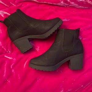 Black chunky booties